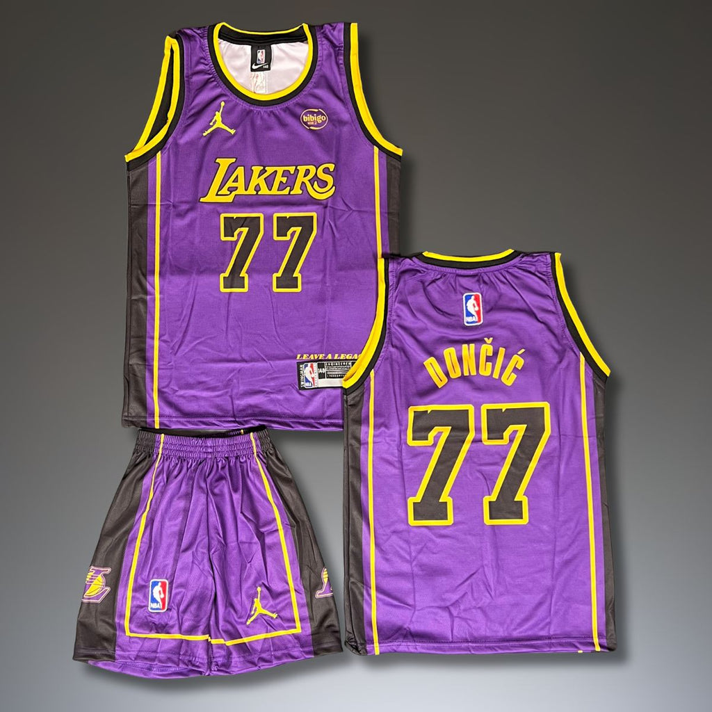 Otroški košarkarski komplet, vijolični. LA Lakers, Dončić