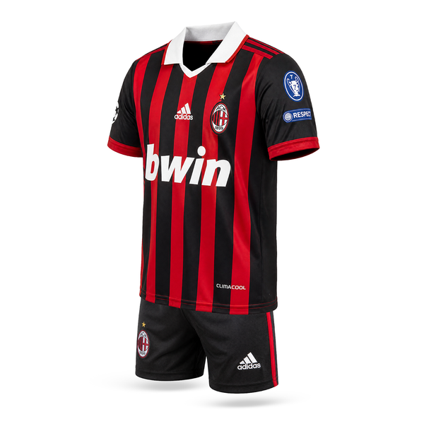 Milan Otroški Klasični Nogometni Komplet, Ronaldinho. 2009