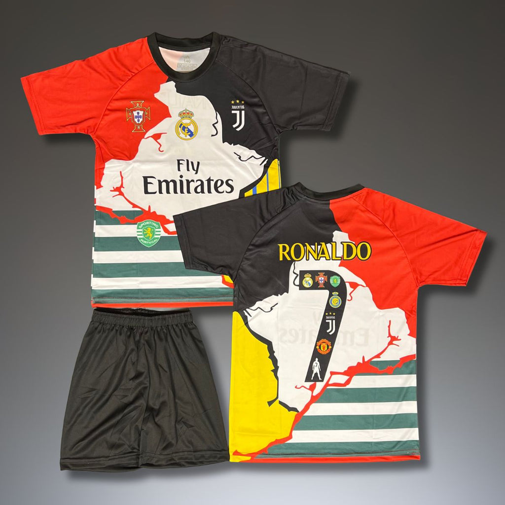 Otroški komplet Cristiano Ronaldo. Posebna izdaja All Teams