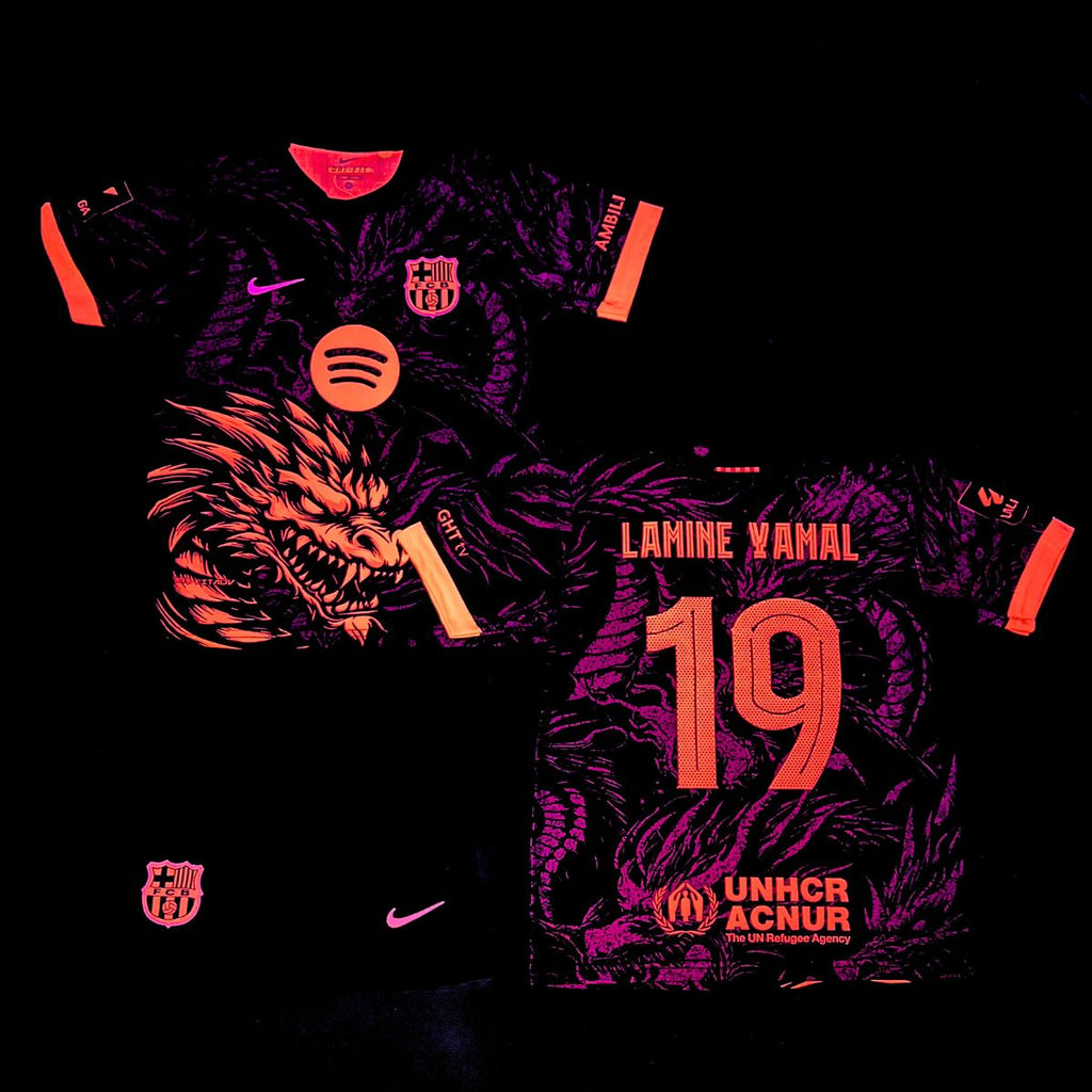 Otroški fluorescenčni komplet Barcelona, Yamal. Neonsko roza izdaja zmaja 2025