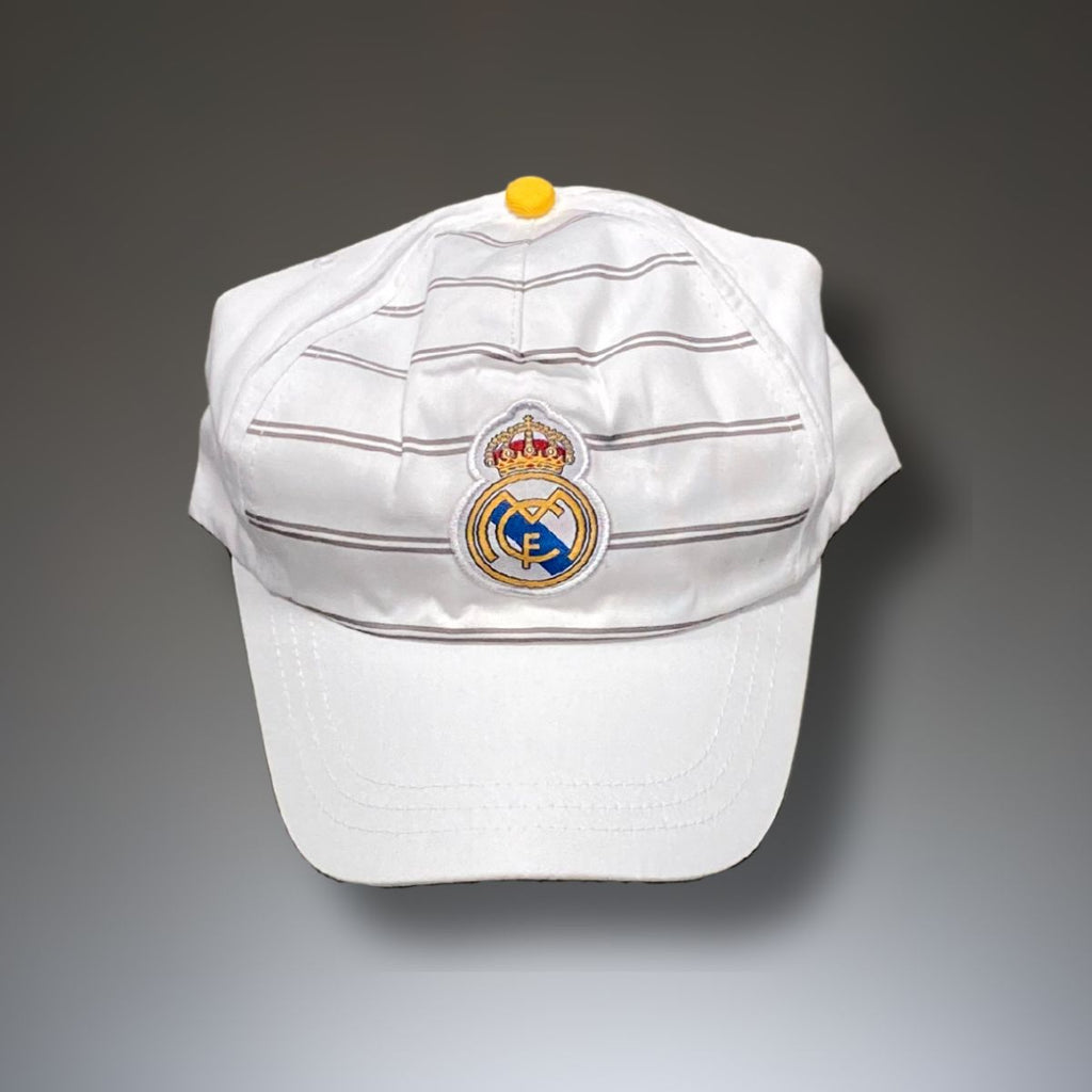 Kapa s ščitom Real Madrid, bela