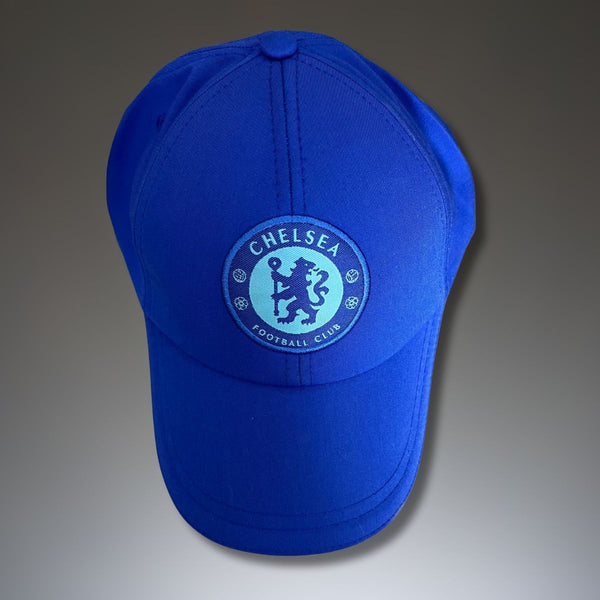 kapa z grbom Chelsea, modra