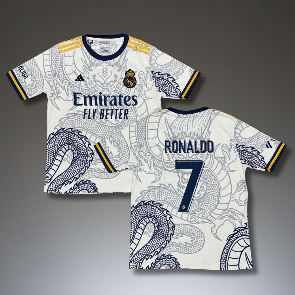Real Madrid moški beli dres, Ronaldo. Zmajeva izdaja